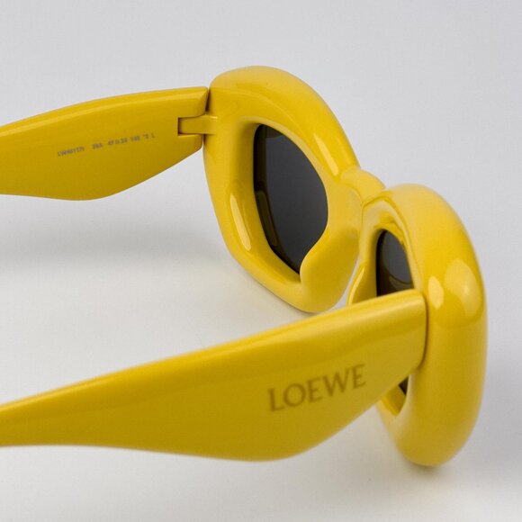 Loewe INFLATED Sunglasses – Yellow Frame with Grey Lenses | Model LW40117I 39A - Picture 8 of 13